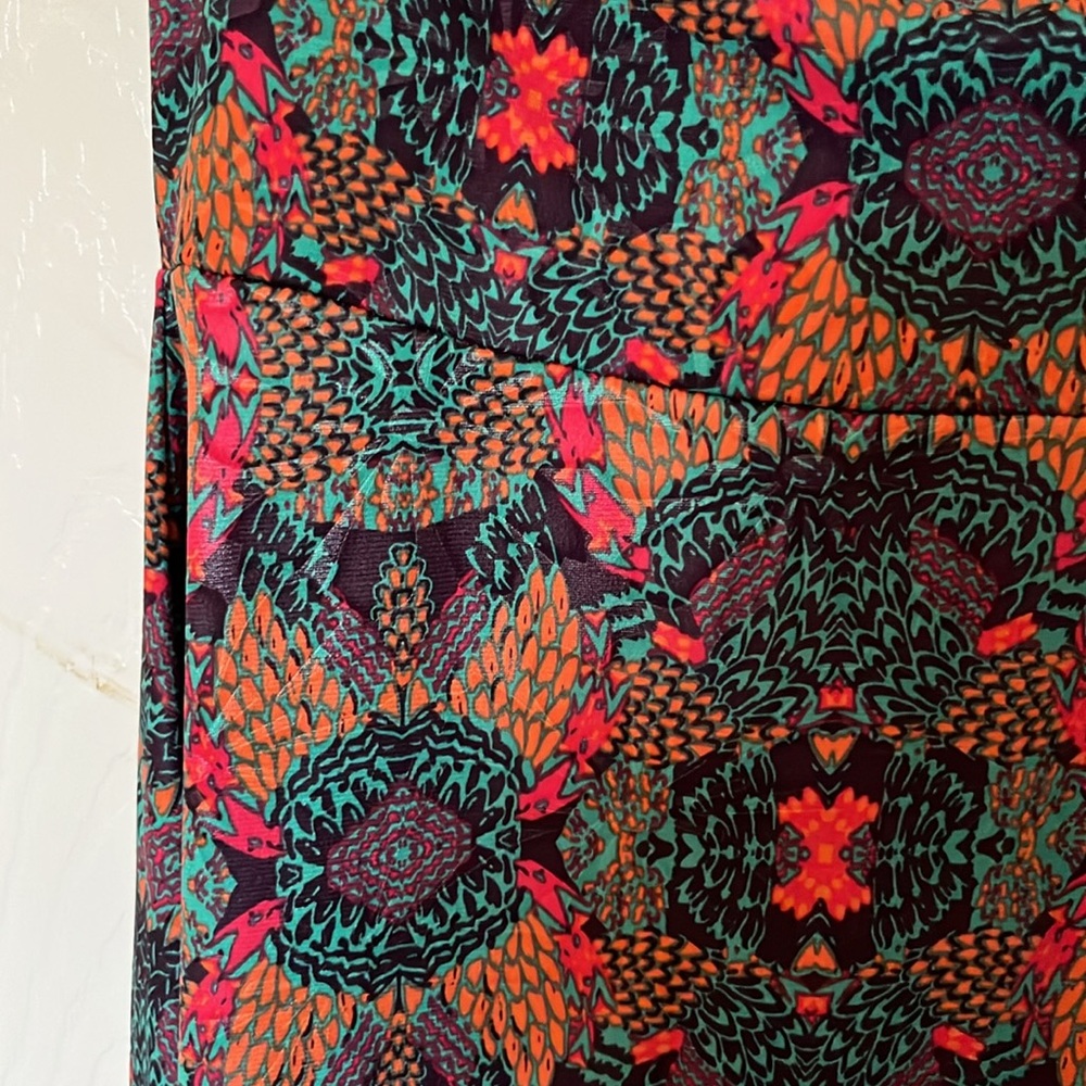 Lularoe size M Azure Skirt. Brand New!!